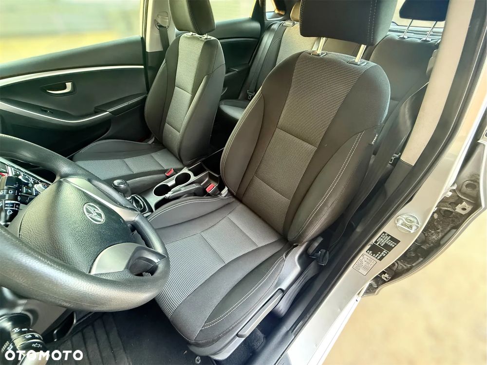 Hyundai i30 1.4 CRDi Advantage - 9