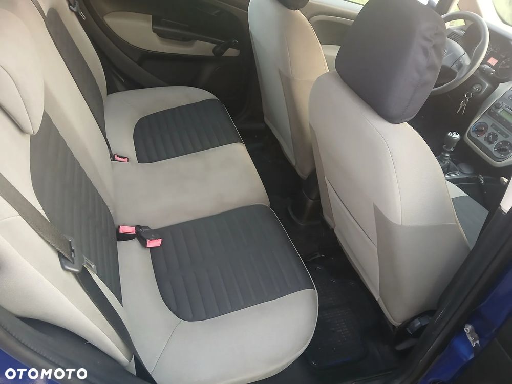 Fiat Punto - 21
