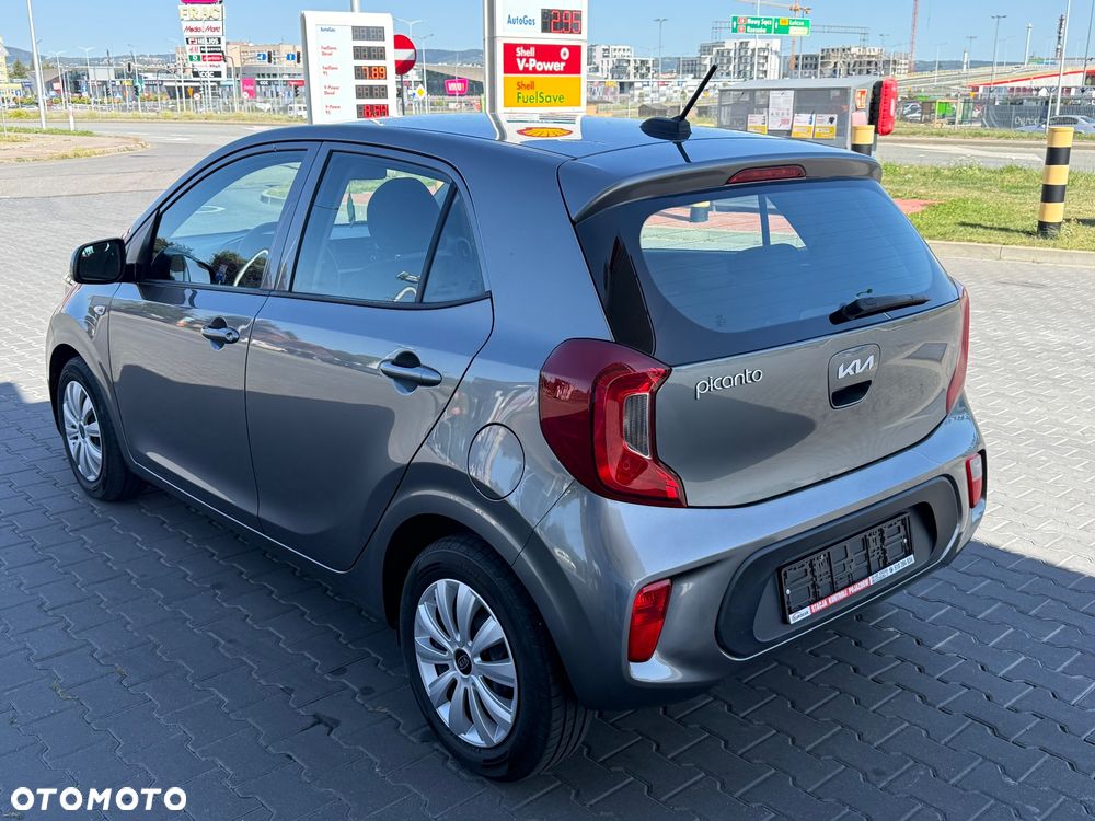 Kia Picanto 1.0 L - 4