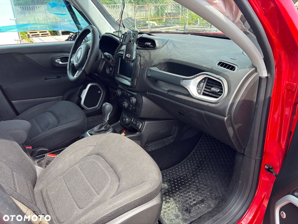 Jeep Renegade - 8