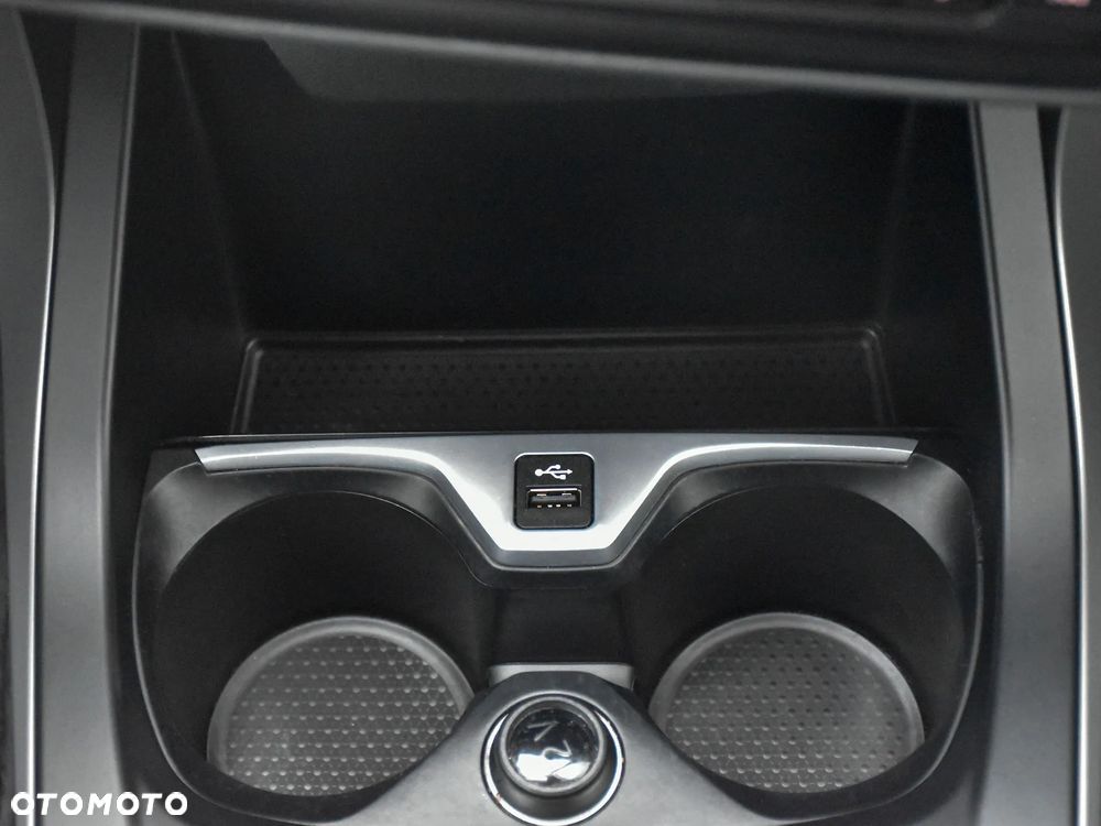 BMW Seria 1 118i Advantage - 34