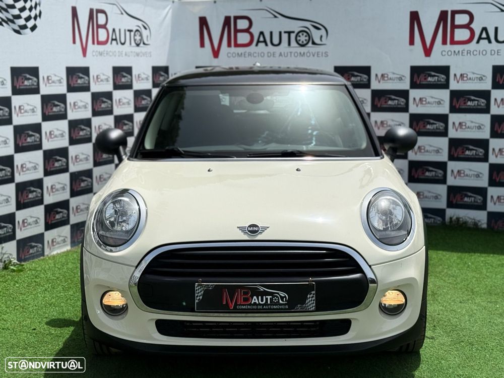 MINI 3 Portas One D - 12