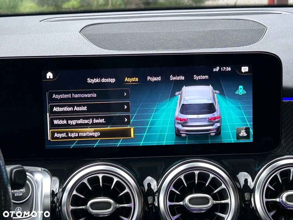 Mercedes-Benz GLB 200 d AMG Line 8G-DCT - 20