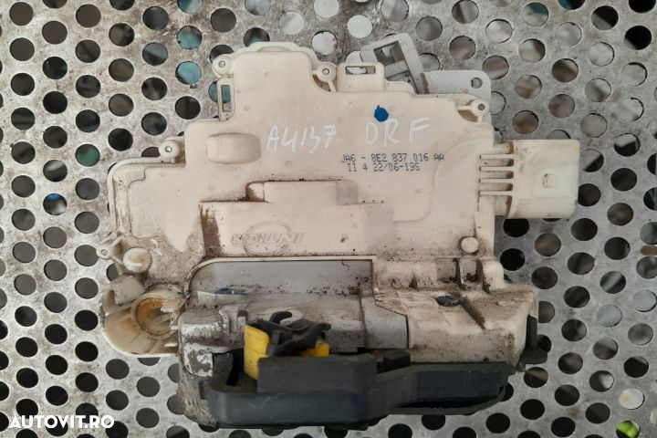 Broasca usa fata dreapta 8E2837016AA Audi A4 B7  [din 2004 pana  2008 - 2
