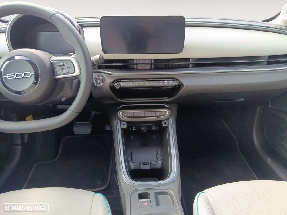 Fiat 600 1.2 Hybrid La Prima - 11