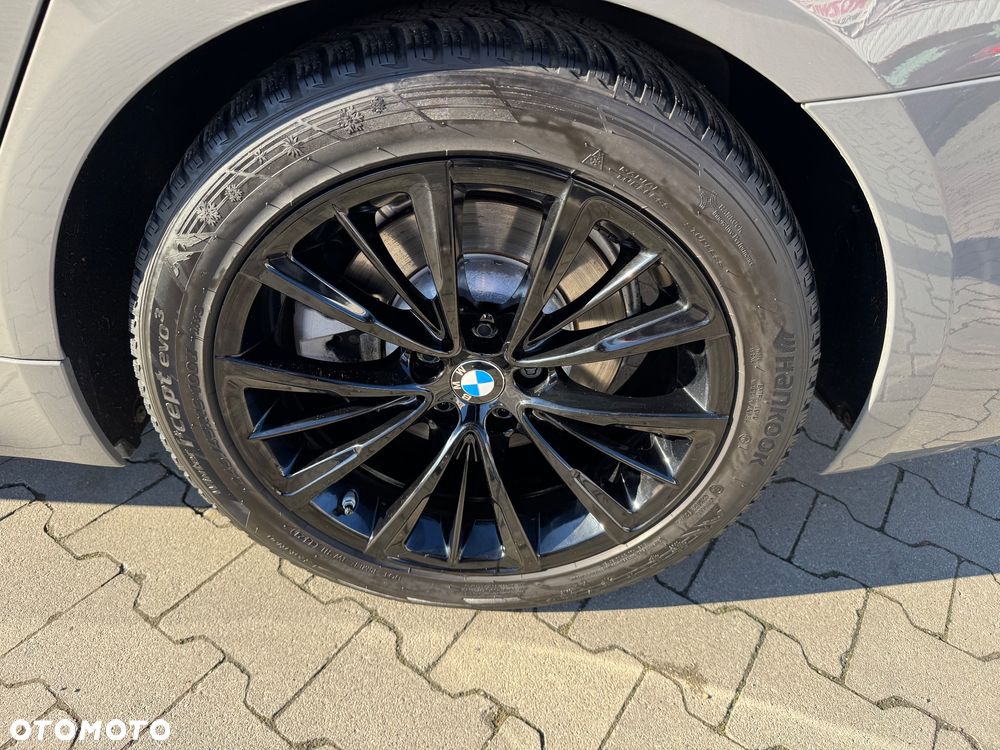 BMW Seria 5 520d M Sport - 19