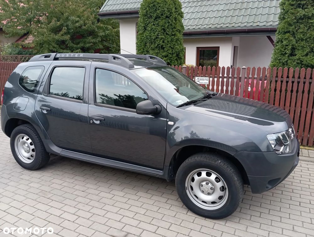 Dacia Duster 1.6 Laureate - 9