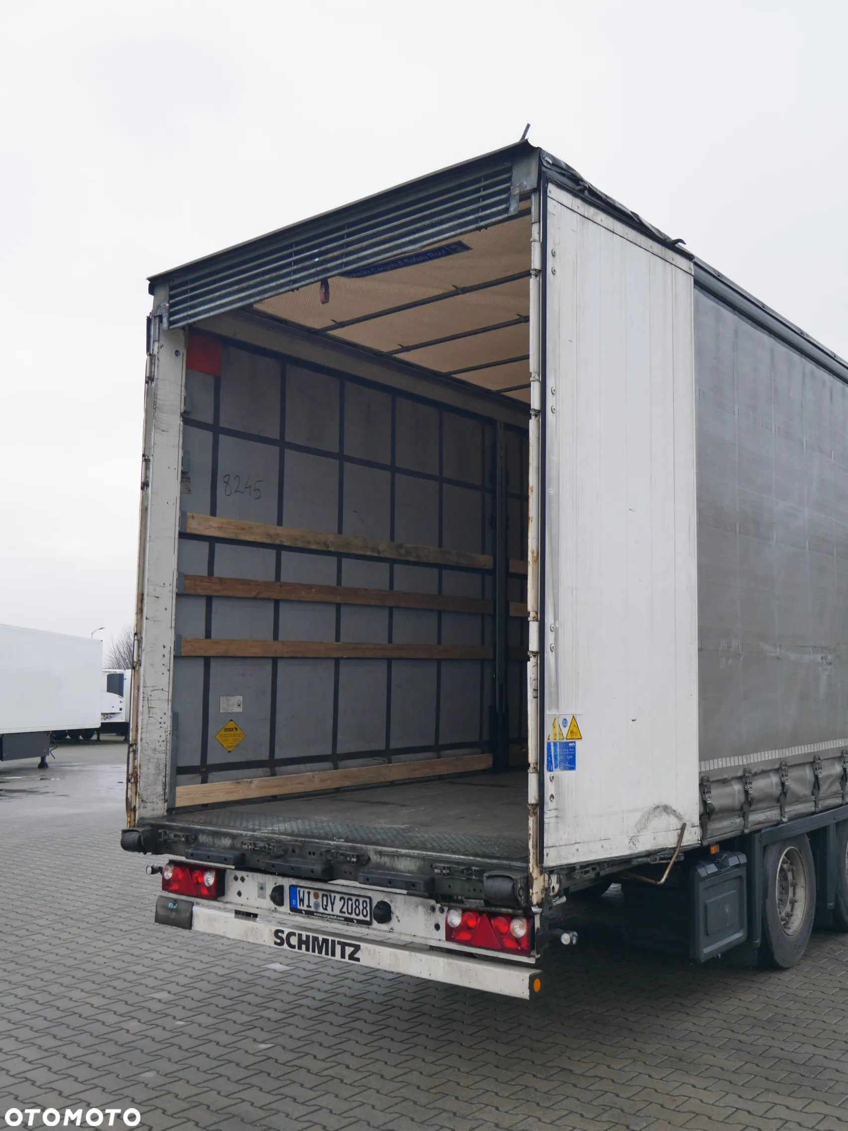 Schmitz Cargobull Mega / TIP 640235 - 11