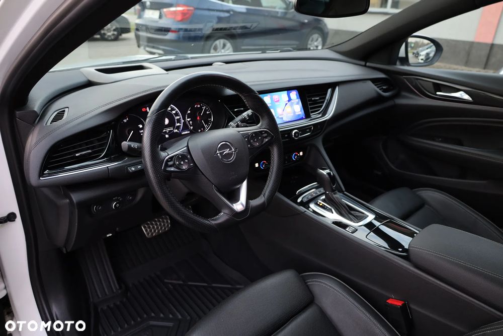 Opel Insignia 2.0 BiTurbo D 4x4 Automatik GSI - 32