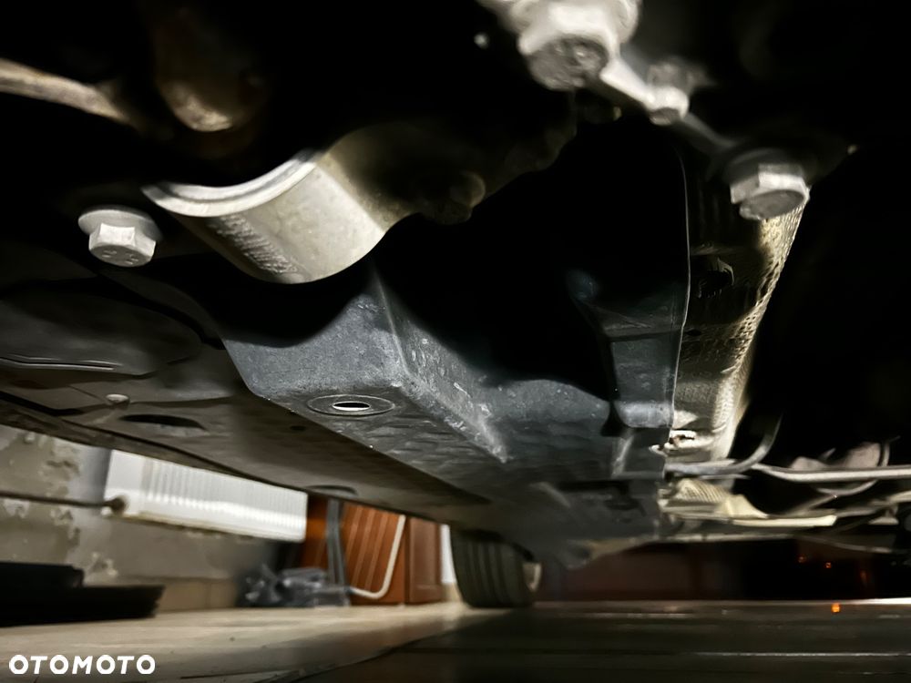 Audi A3 3-drzwiowe 1.6 Attraction - 14
