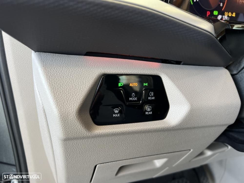 VW Multivan 1.4 TSI e-Hybrid Life DSG - 29