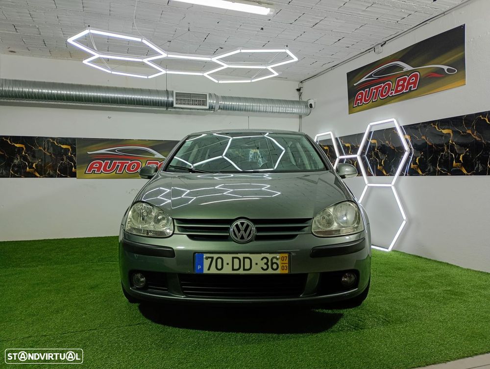 VW Golf 1.9 TDi 6V Confortline - 9