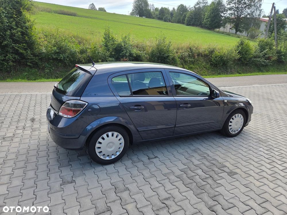 Opel Astra 1.6 Elegance - 4