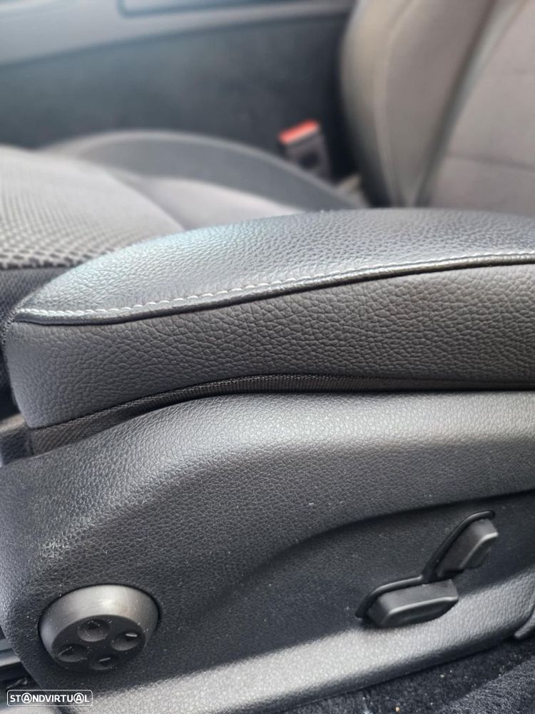 Mercedes-Benz E 300 - 10