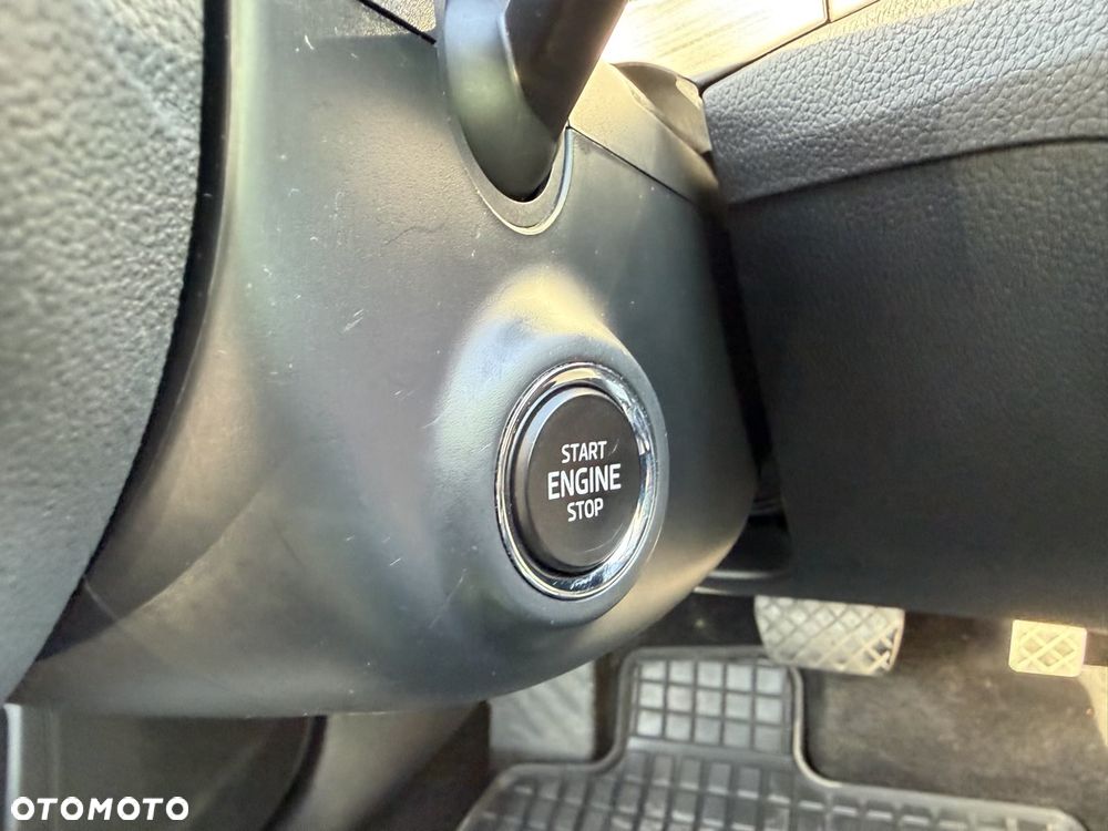 Skoda Superb 2.0 TDI SCR Style DSG - 25