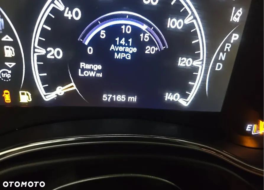 Jeep Grand Cherokee 5.7 V8 Summit - 9