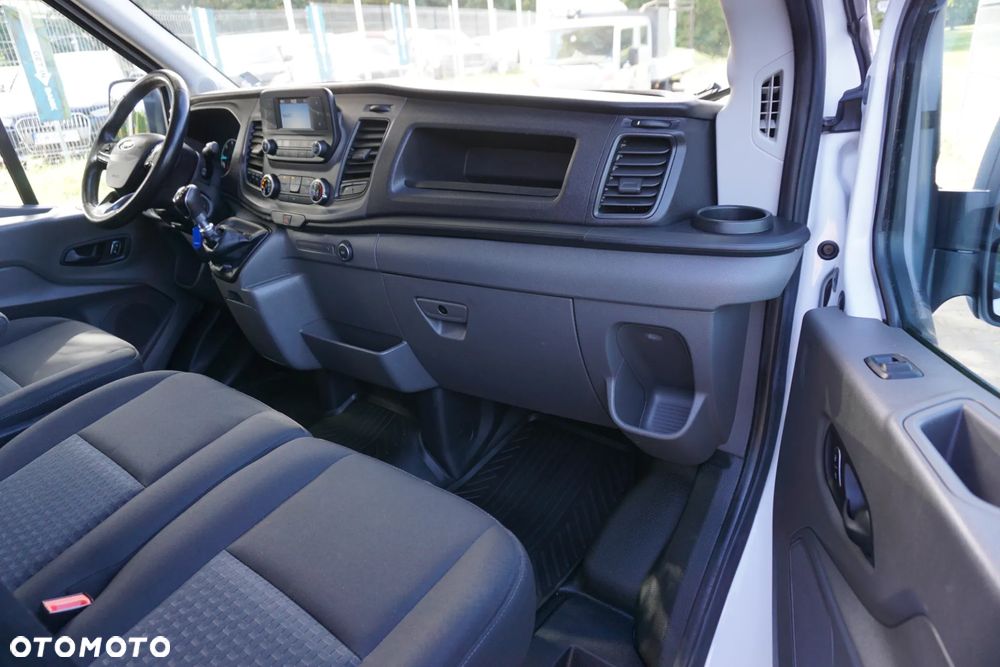 Ford TRANSIT - 11