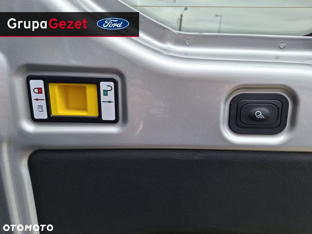 Ford Transit - 23
