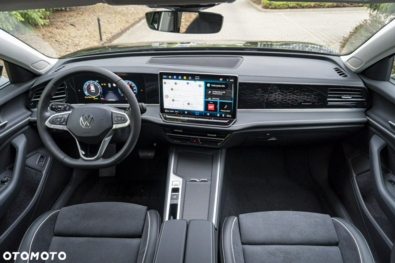 Volkswagen Passat - 16