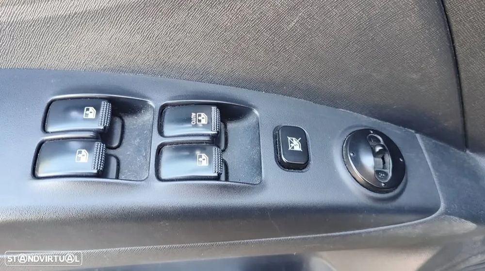 Kia Picanto 1.1L EX Sport - 4