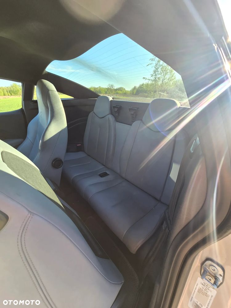 Peugeot RCZ 2.0 HDi - 12