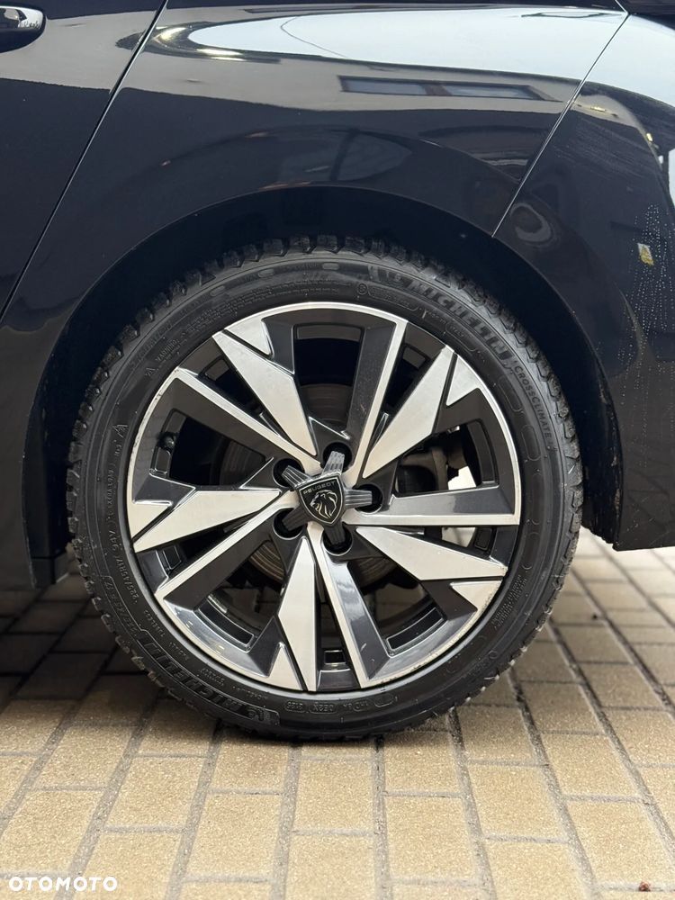 Peugeot 308 PureTech 130 EAT8 Allure - 16