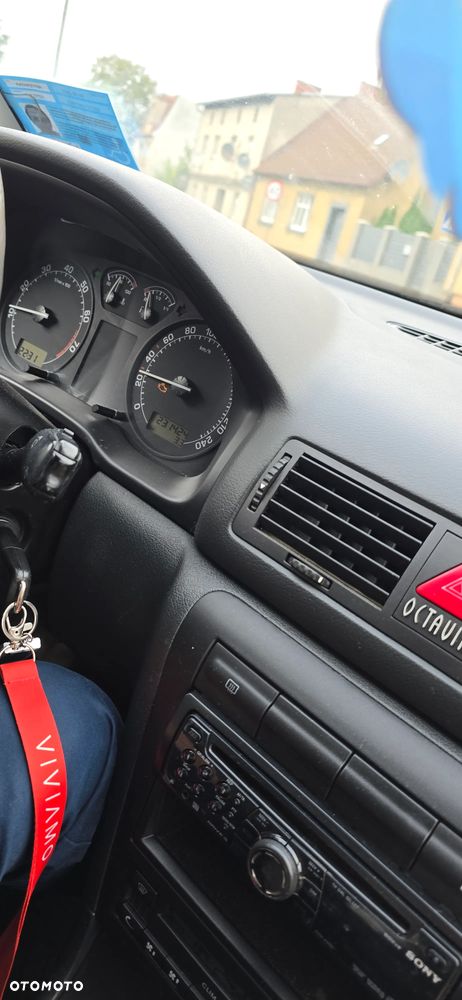 Skoda Octavia - 4