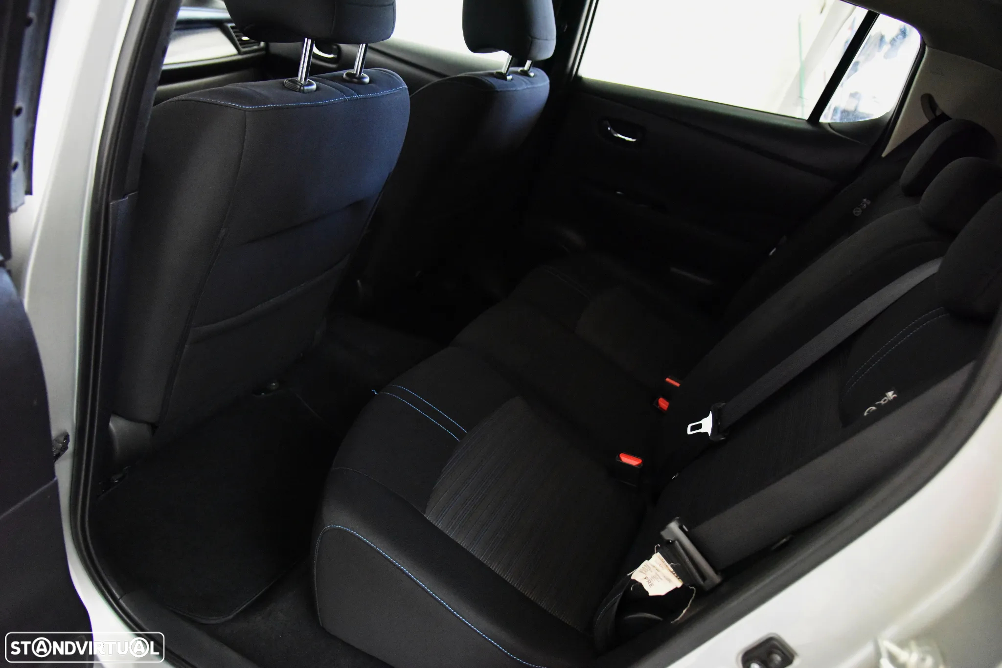 Nissan Leaf N-Connecta - 25