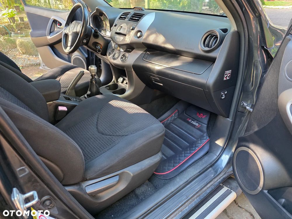 Toyota RAV4 2.2 D-CAT 4x4 Executive - 11