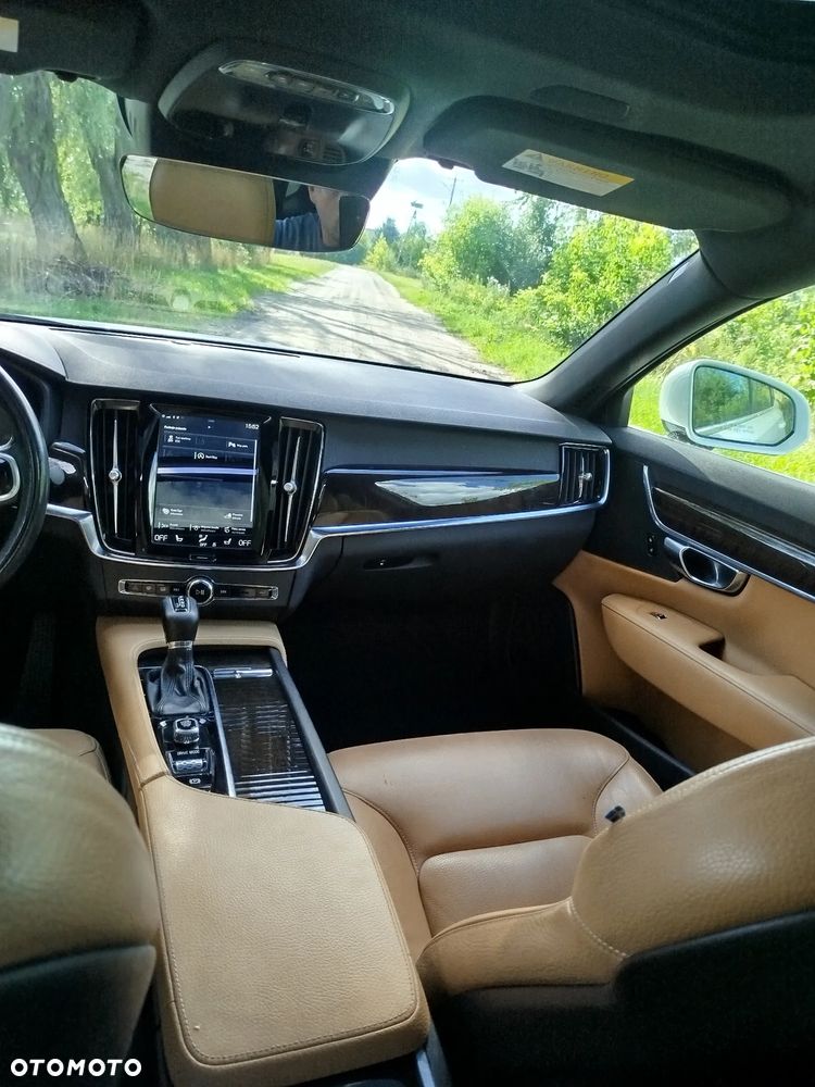 Volvo S90 T5 Momentum - 11