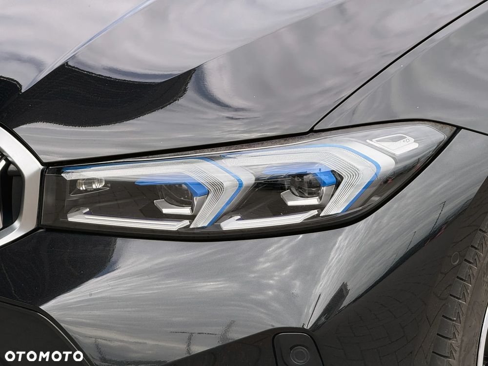 BMW Seria 3 320d xDrive M Sport Sport - 8