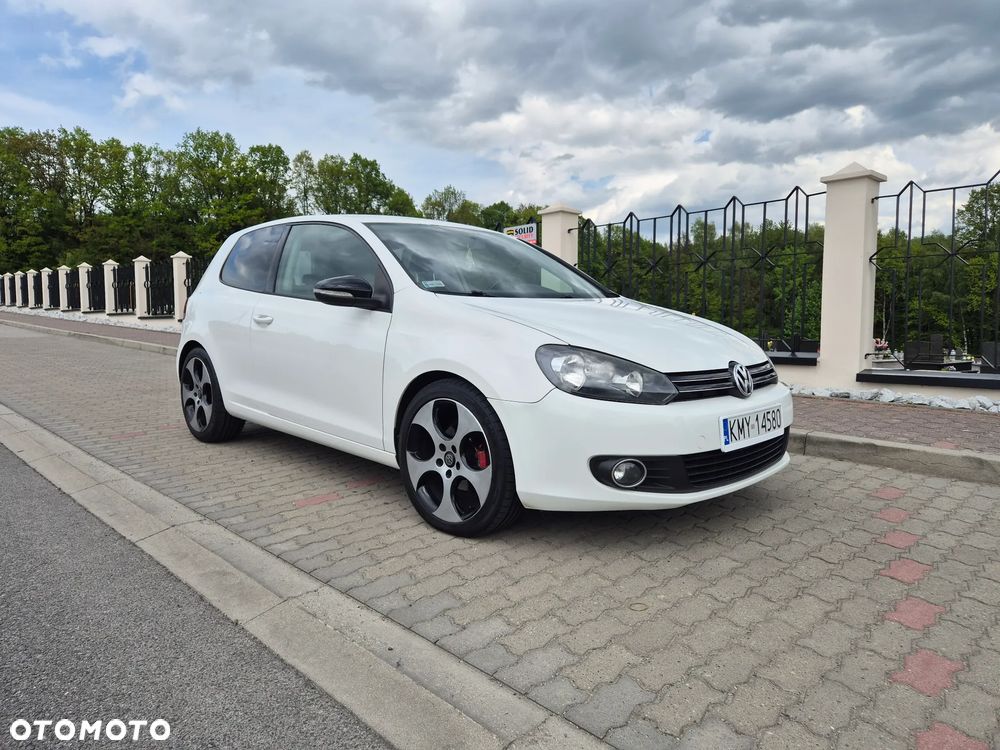 Volkswagen Golf - 10