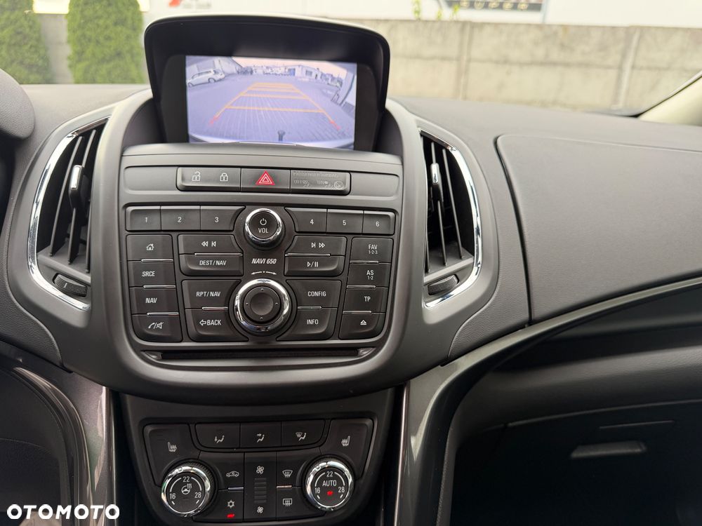 Opel Zafira Tourer 1.4 Turbo Automatik Business Edition - 9