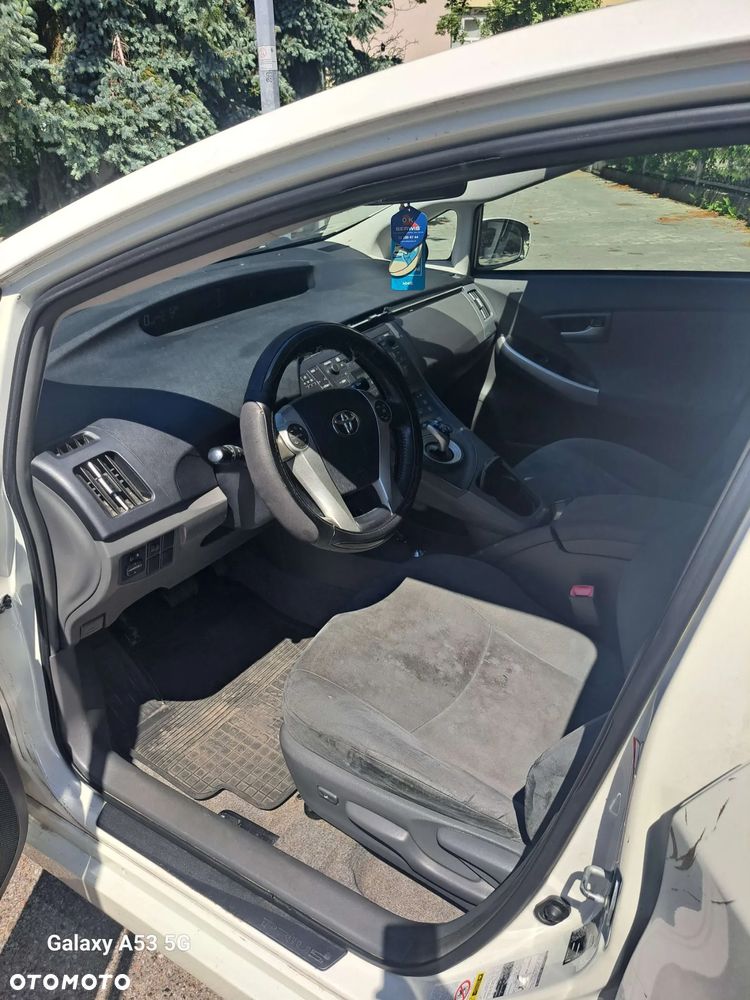 Toyota Prius 1.5 VVT-i Prestige - 13
