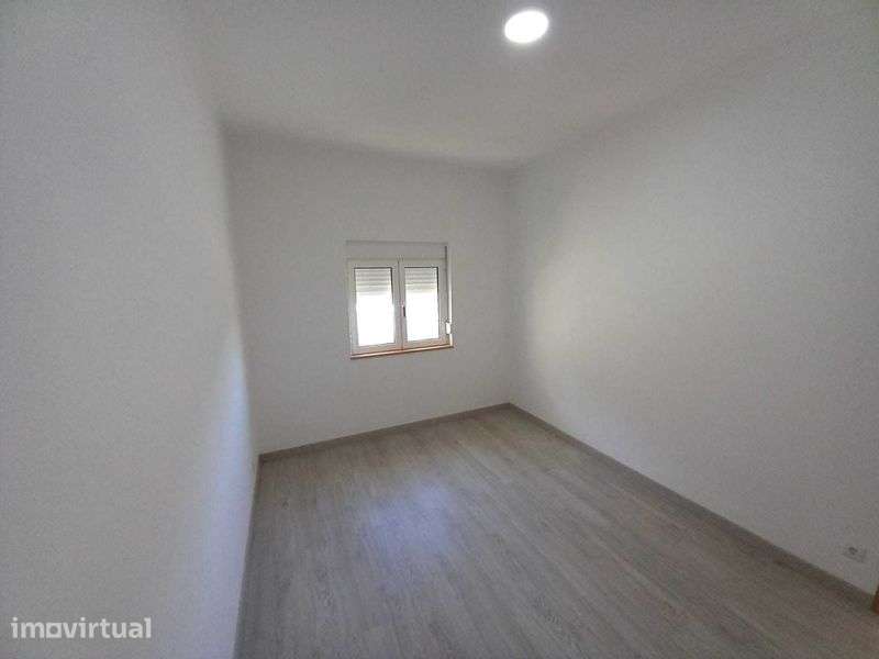 Apartamento Coimbra Arrendamento - Grande imagem: 5/7
