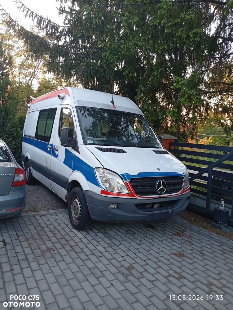 Mercedes-Benz Sprinter - 1