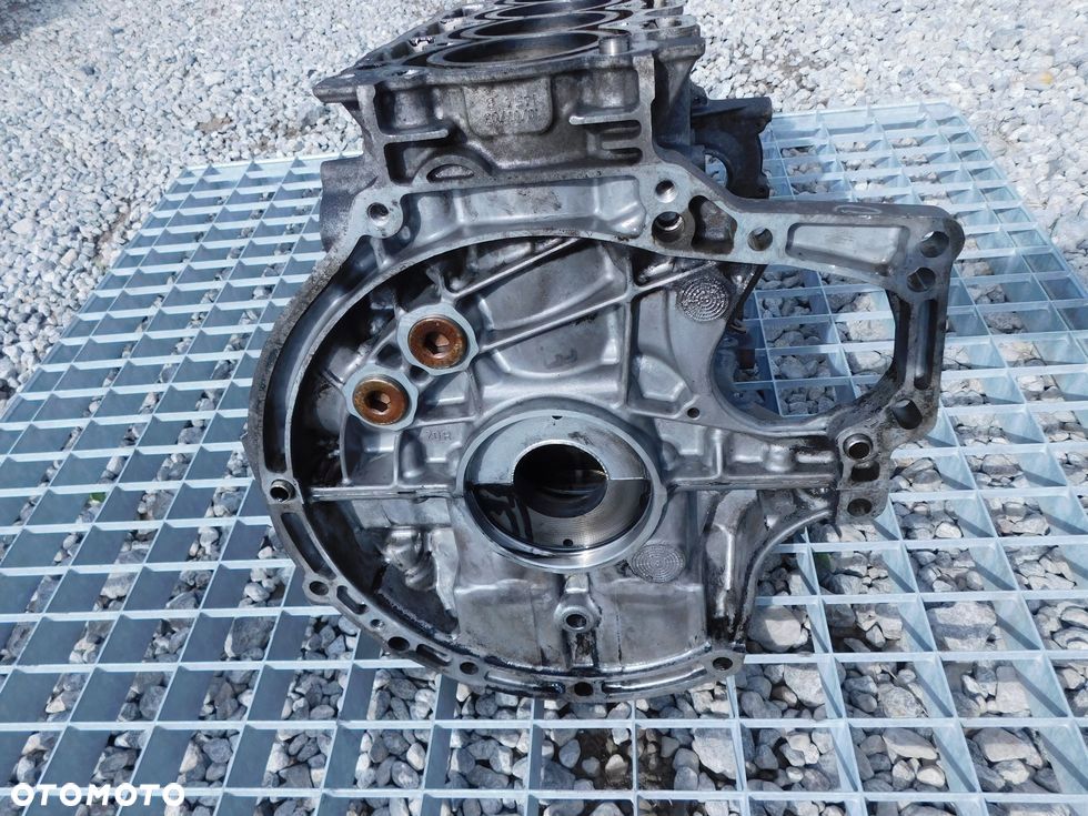 Blok silnika 1.6 D HDI TDCI Euro 4 Peugeot Citroen Volvo Mazda Fiat 90 110 - 3