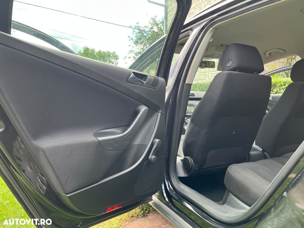 Volkswagen Passat 1.9 TDI Comfortline - 31