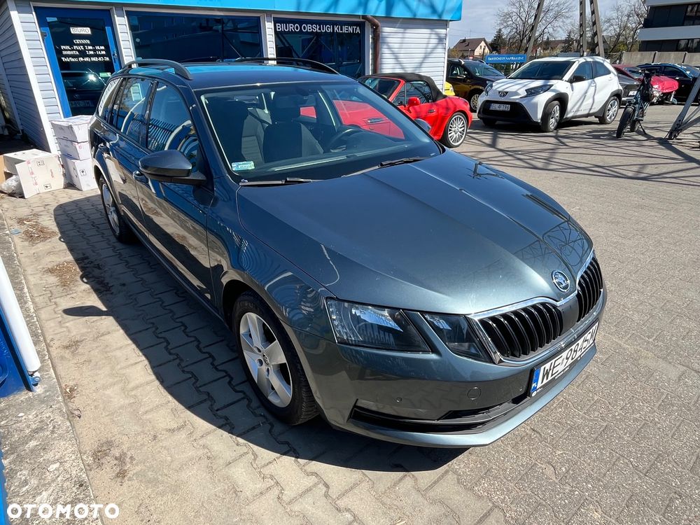 Skoda Octavia - 2