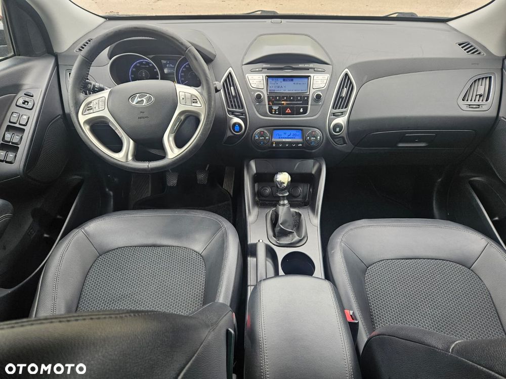 Hyundai ix35 - 12