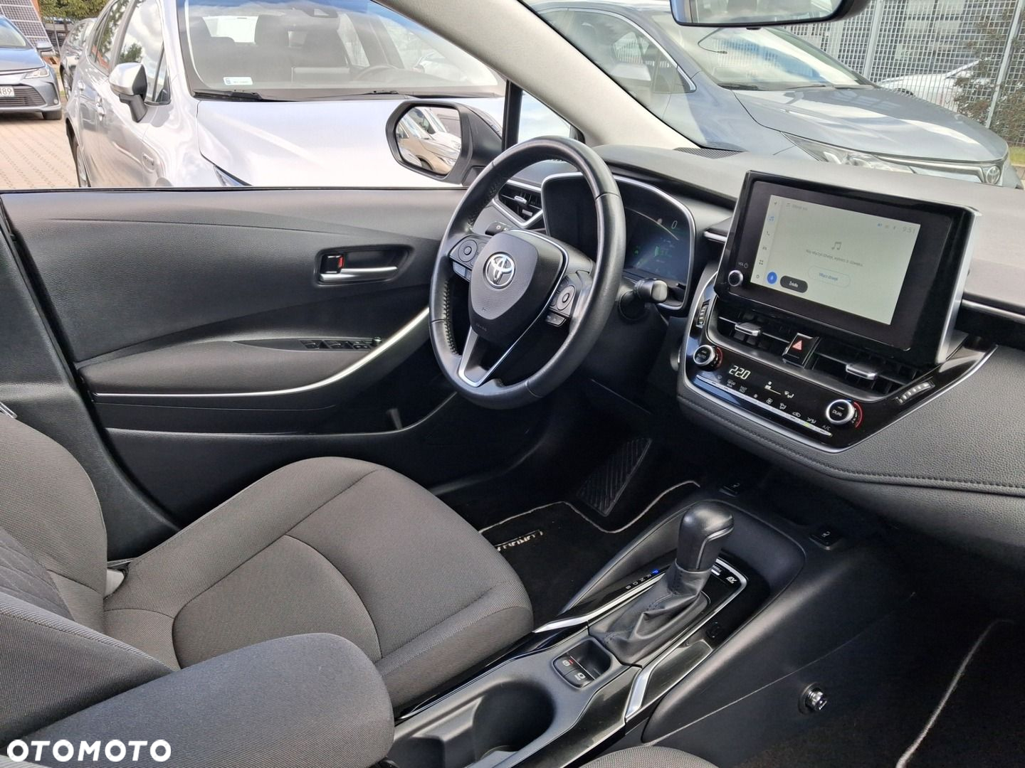 Toyota Corolla - 11