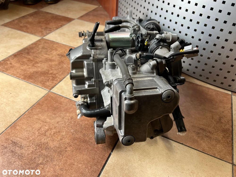 SILNIK KOMPLETNY NAPĘD SKRZYNIA SUZUKI SIXTEEN 2007 - 2014 125 cm KOD F499 - 4