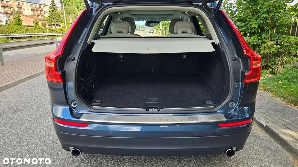 Volvo XC 60 T5 Geartronic Momentum - 19