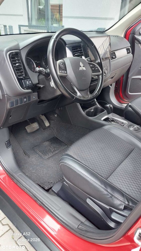 Mitsubishi Outlander - 5