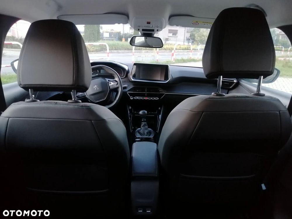 Peugeot 208 1.2 PureTech Allure S&S - 18
