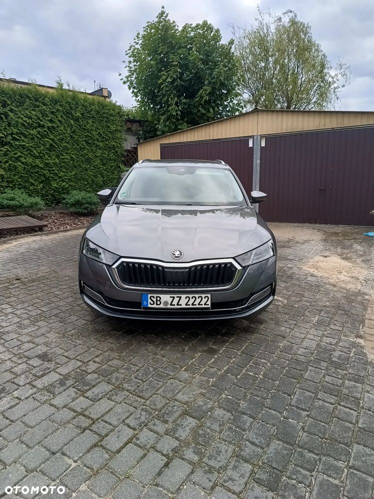 Skoda Octavia 2.0 TDI DSG Selection - 2