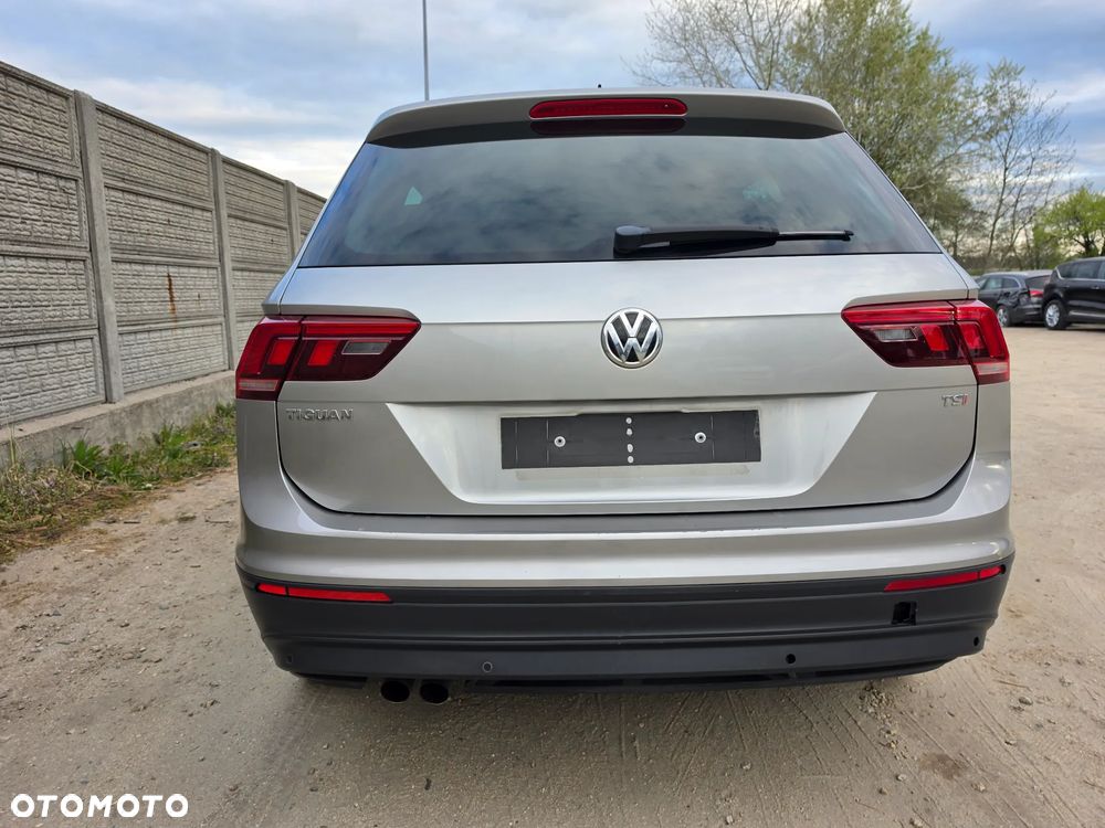 Volkswagen Tiguan 1.4 TSI (BlueMotion Technology) Comfortline - 23