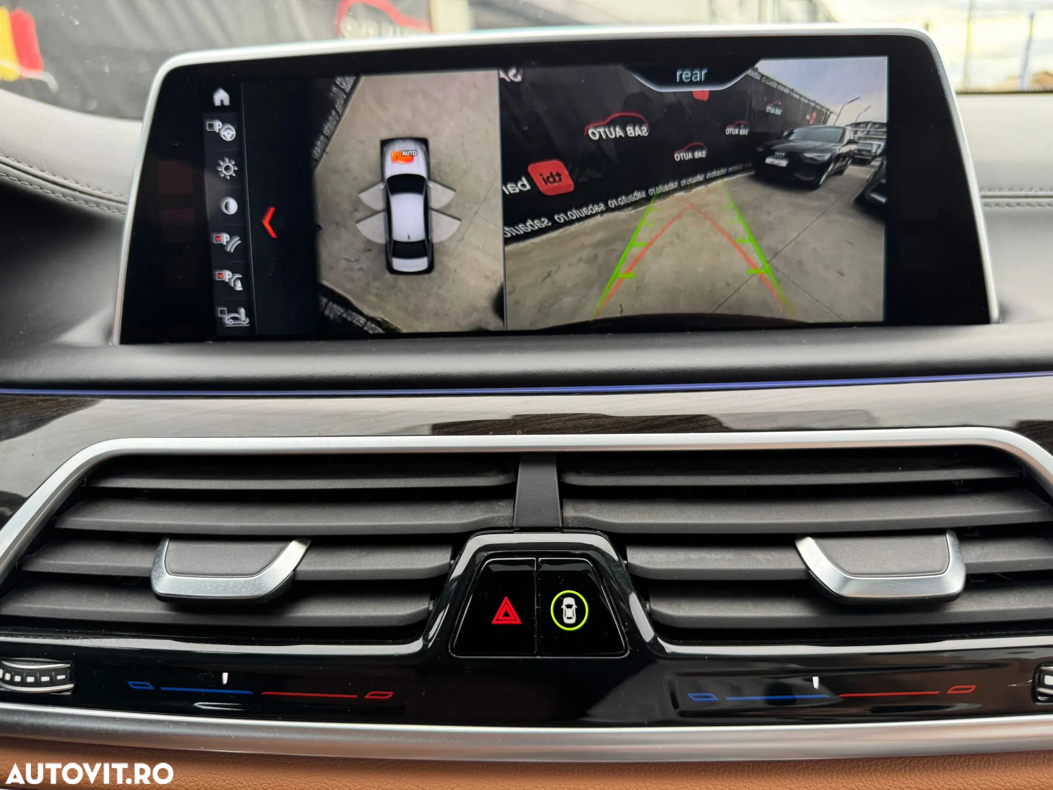 BMW Seria 7 750Ld xDrive - 28
