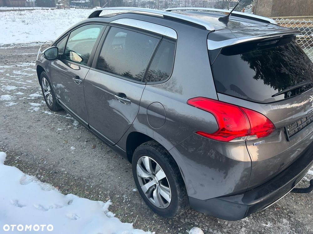 Peugeot 2008 PureTech 82 Active - 4