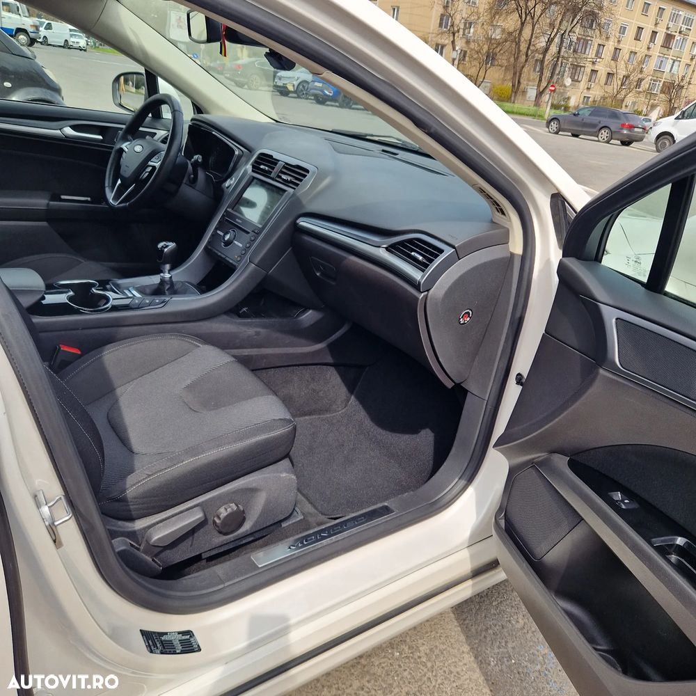 Ford Mondeo - 15